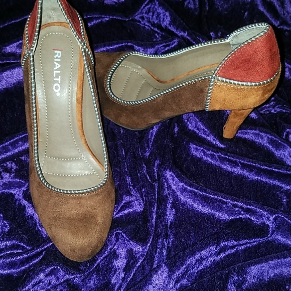 Rialto Shoes - Rialto Colorblock Pumps